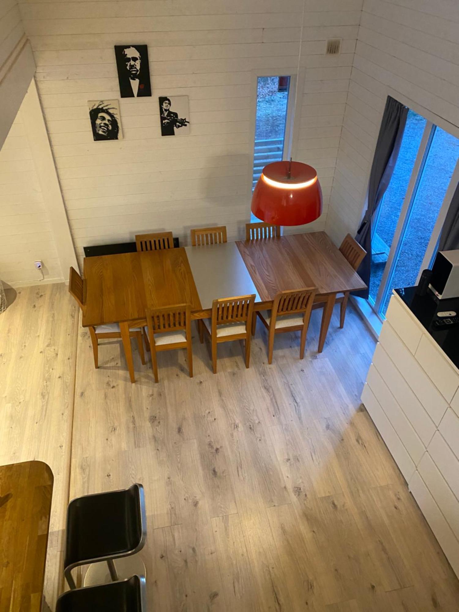 Stuga Pa Oe / Naerhet Till Vatten Mariestad Extérieur photo